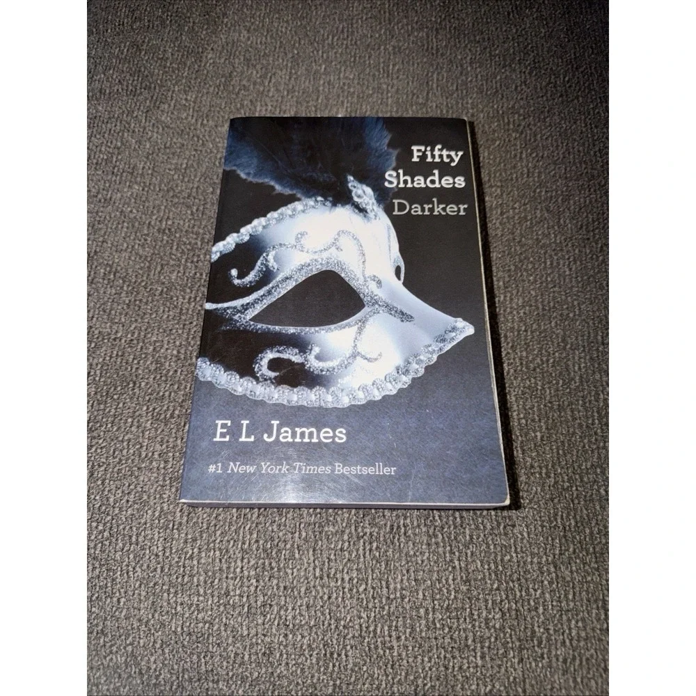 FIFTY SHADES DARKER EL JAMES #1 NY Best Seller Soft Cover Book NEW Box C